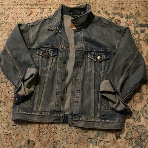 Levi oversized jean jacket.